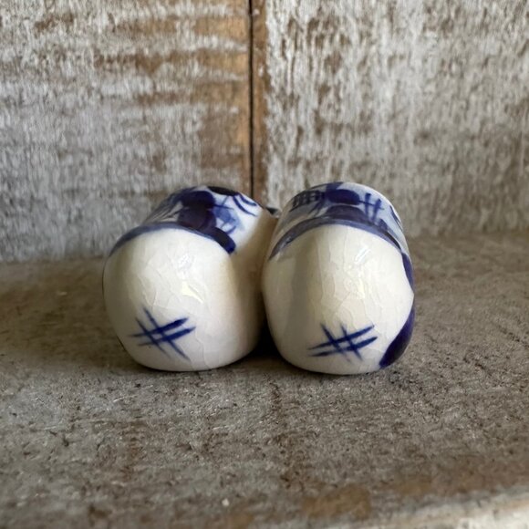 Tiny, Miniature Clogs, blue and white, ceramic  1.5"  *read full description - Picture 3 of 8